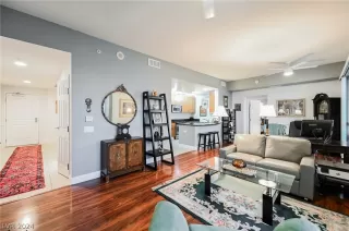 Photo #3: 2603748 Listing 