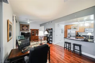 Photo #6: 2603748 Listing 