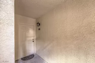 Photo #3: 2603773 Listing