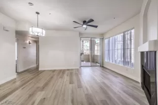 Photo #5: 2603773 Listing