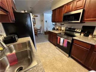 Photo #5: 2603810 Listing 