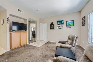 Photo #4: 2603824 Listing 