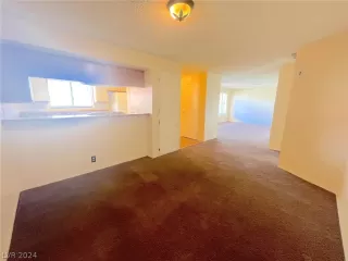 Photo #4: 2603844 Listing 