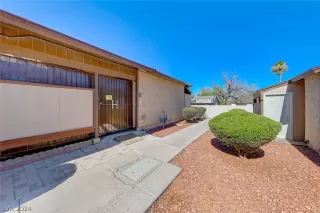 Photo #3: 2603883 Listing 