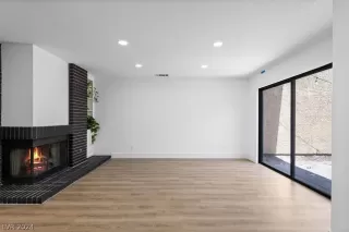 Photo #6: 2603884 Listing 