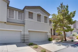 Photo #1: 2603886 Listing 