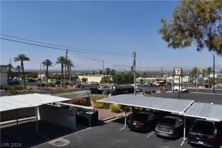 Photo #3: 2603891 Listing 