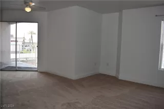 Photo #5: 2603891 Listing 