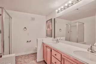 Photo #6: 2603897 Listing 