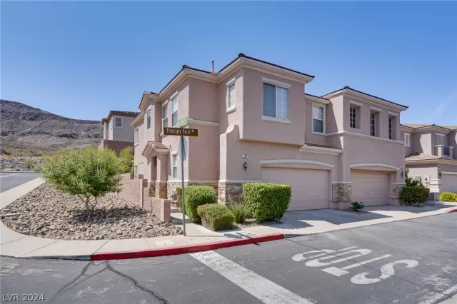 MLS: 2603900 Condo For Sale