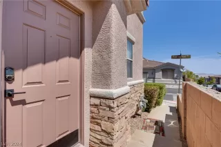 Photo #3: 2603900 Listing 