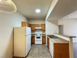 Photo #6: 2603925 Listing 