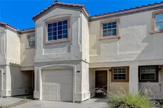 Photo #1: 2603929 Listing