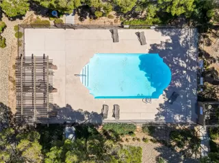 Photo #2: 2603930 Listing 