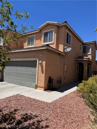 Photo #1: 2604016 Listing 