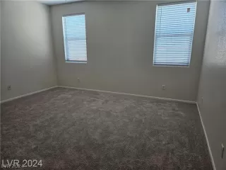 Photo #5: 2604025 Listing 