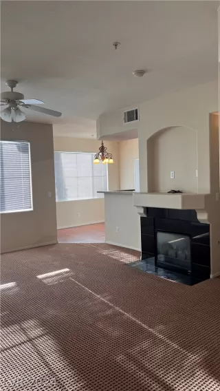Photo #1: 2604125 Listing 
