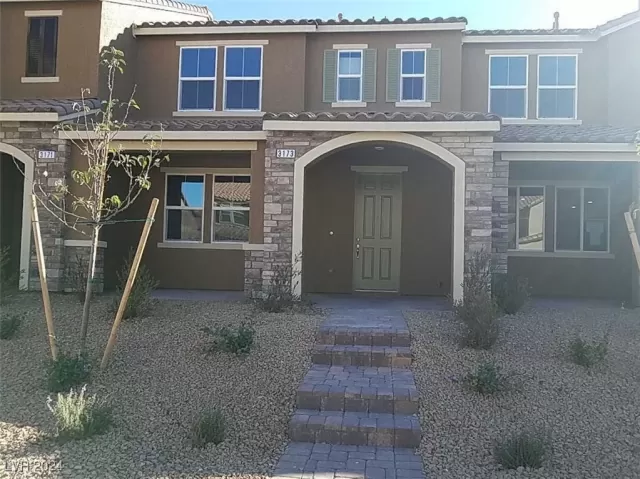MLS: 2604180 Condo For Sale