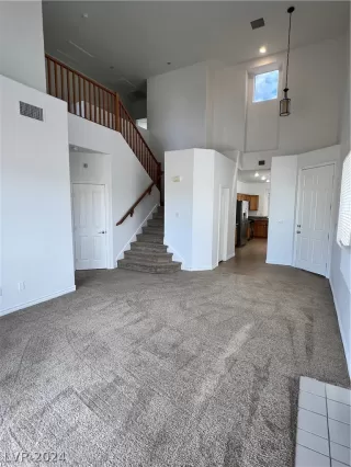 Photo #4: 2604237 Listing 