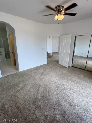 Photo #5: 2604237 Listing 