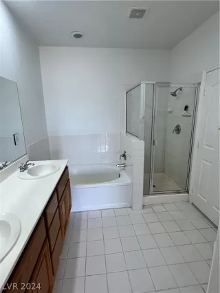 Photo #6: 2604237 Listing 