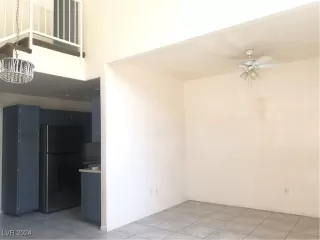 Photo #5: 2604245 Listing 