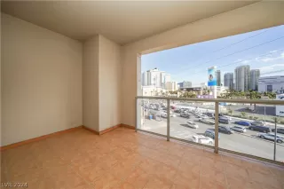 Photo #6: 2604249 Listing 