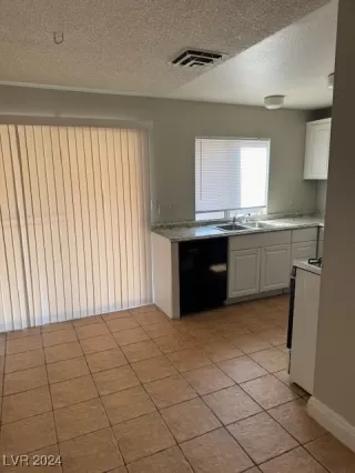 Photo #4: 2604279 Listing 