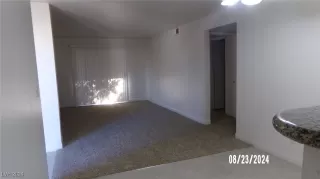 Photo #4: 2604281 Listing 