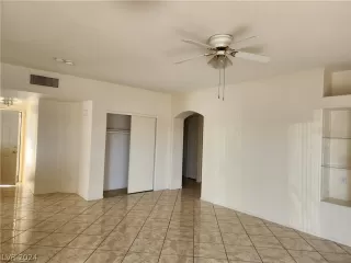 Photo #5: 2604283 Listing 