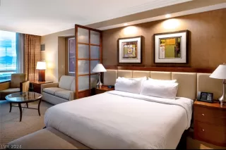 Photo #3: 2604288 Listing