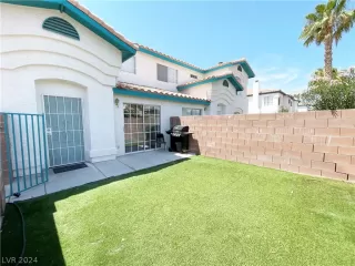 Photo #3: 2604302 Listing 