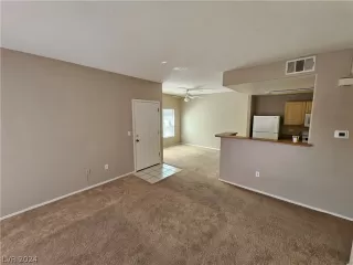 Photo #2: 2604349 Listing 