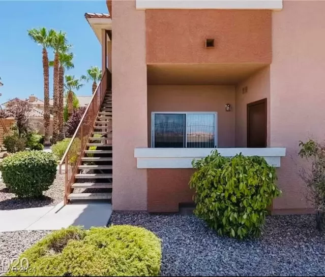 MLS: 2604351 Condo For Sale