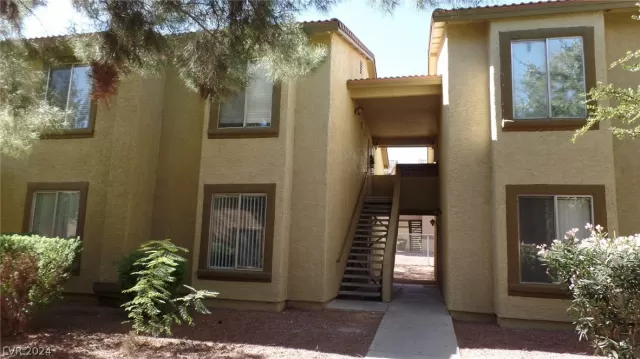 MLS: 2604363 Condo For Sale