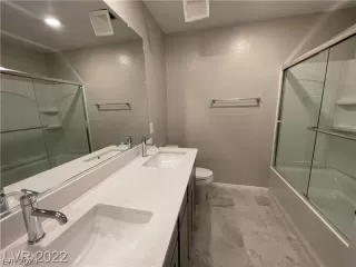 Photo #6: 2604377 Listing 