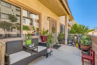 Photo #5: 2604383 Listing 