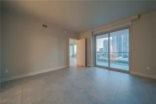 Photo #3: 2604389 Listing 