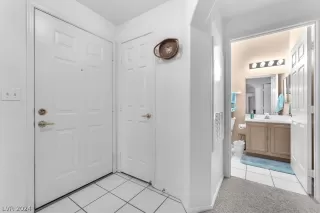 Photo #4: 2604397 Listing