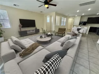 Photo #2: 2604420 Listing 