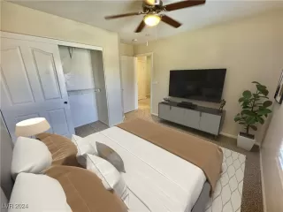 Photo #6: 2604420 Listing 