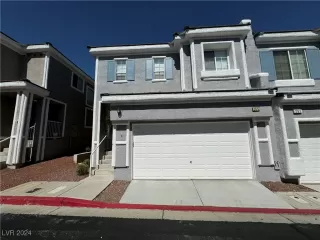 Photo #2: 2604427 Listing 