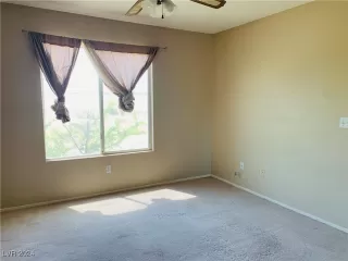 Photo #1: 2604445 Listing 