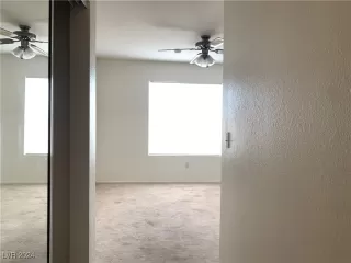 Photo #5: 2604445 Listing 