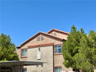 Photo #3: 2604459 Listing 