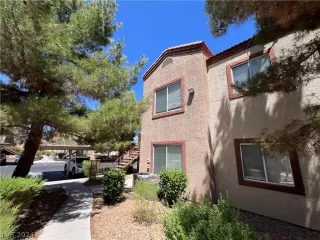 Photo #5: 2604459 Listing 