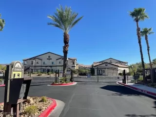 Photo #1: 2604462 Listing 