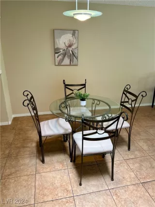 Photo #2: 2604473 Listing 