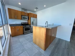 Photo #5: 2604492 Listing 