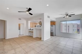 Photo #4: 2604506 Listing 